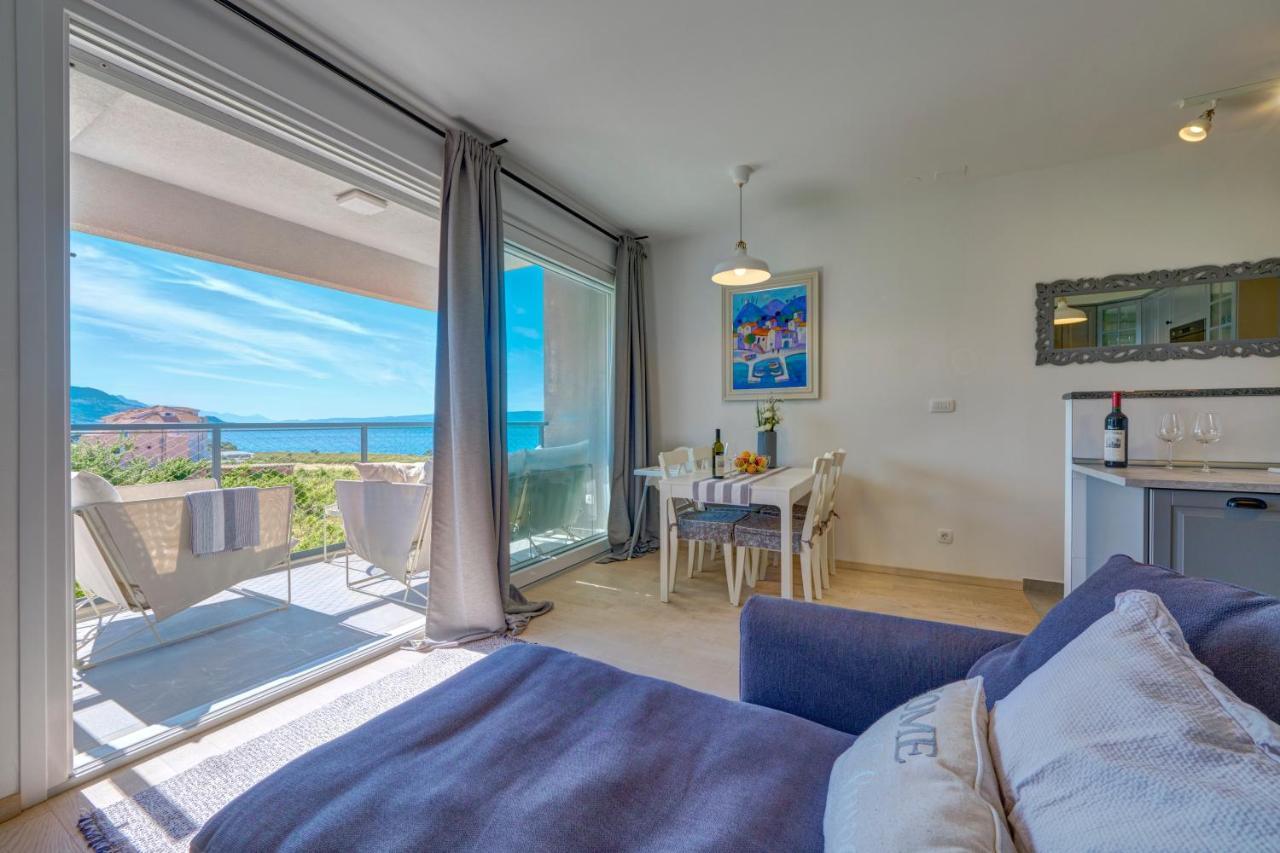Luxury Seaside Apartment By Litto Split Exterior photo